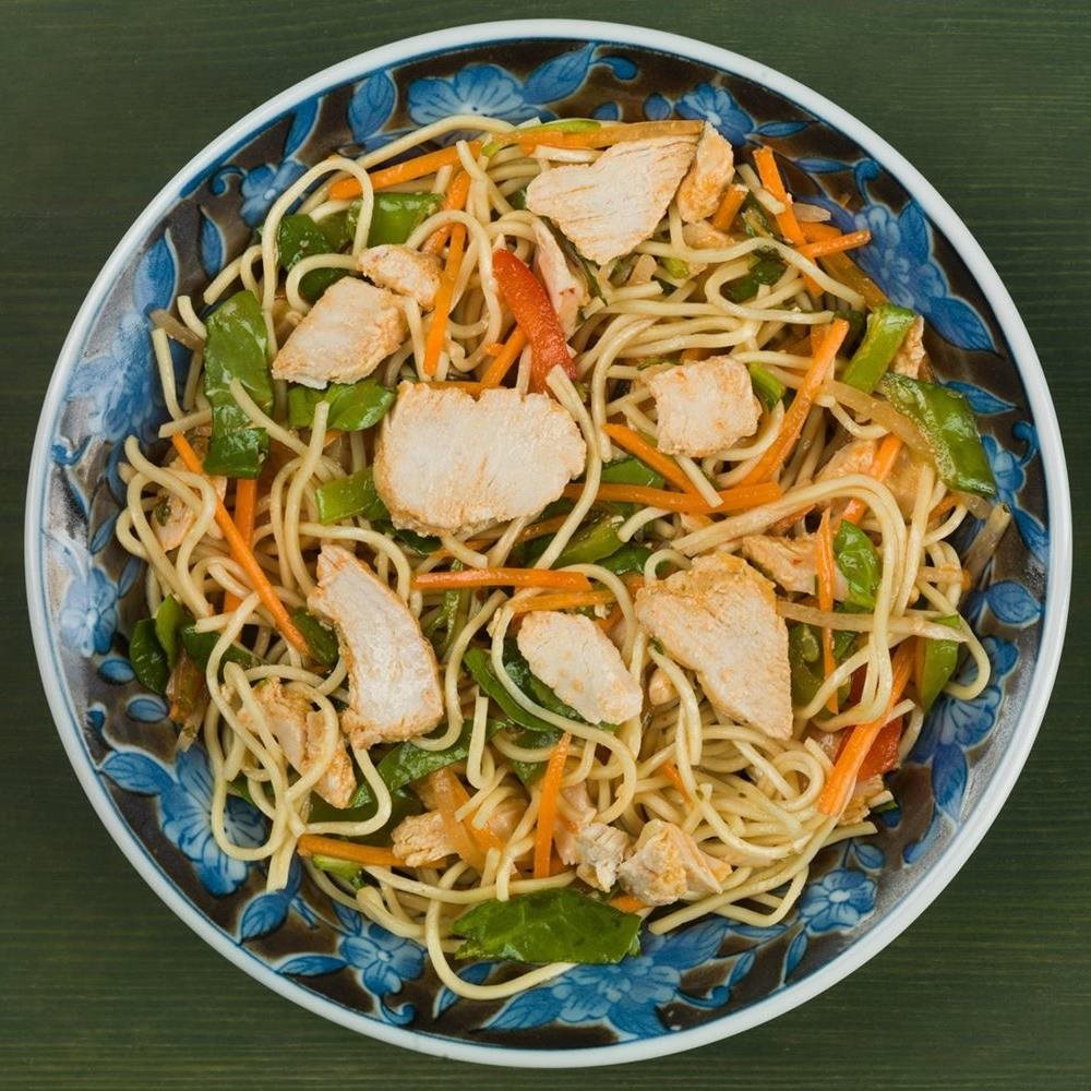 Warm chicken noodle salad