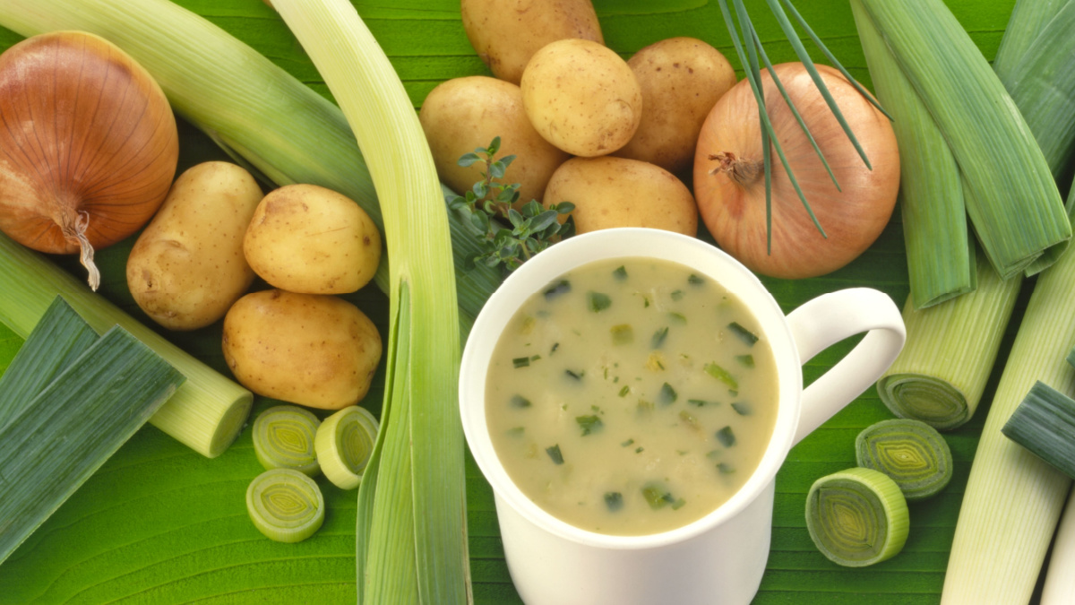 Leek and potato soup