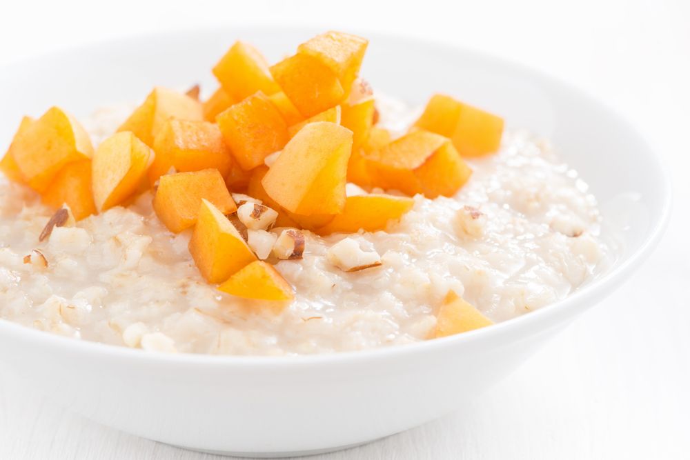 Chewy apricot porridge