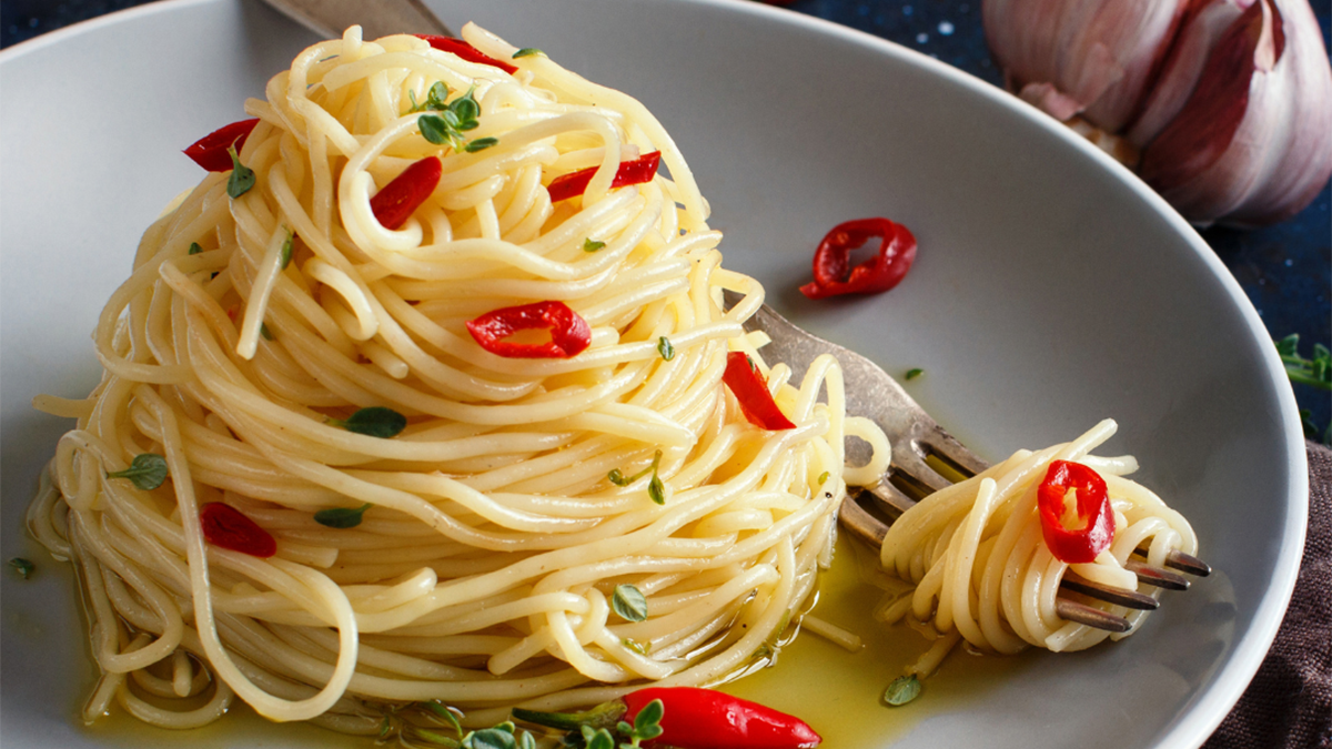 Pasta Kit - with Garlic, Olive Oil & Chilli 1 Set