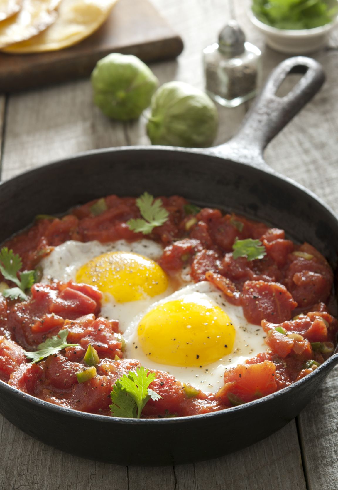 Mexican eggs in the pan