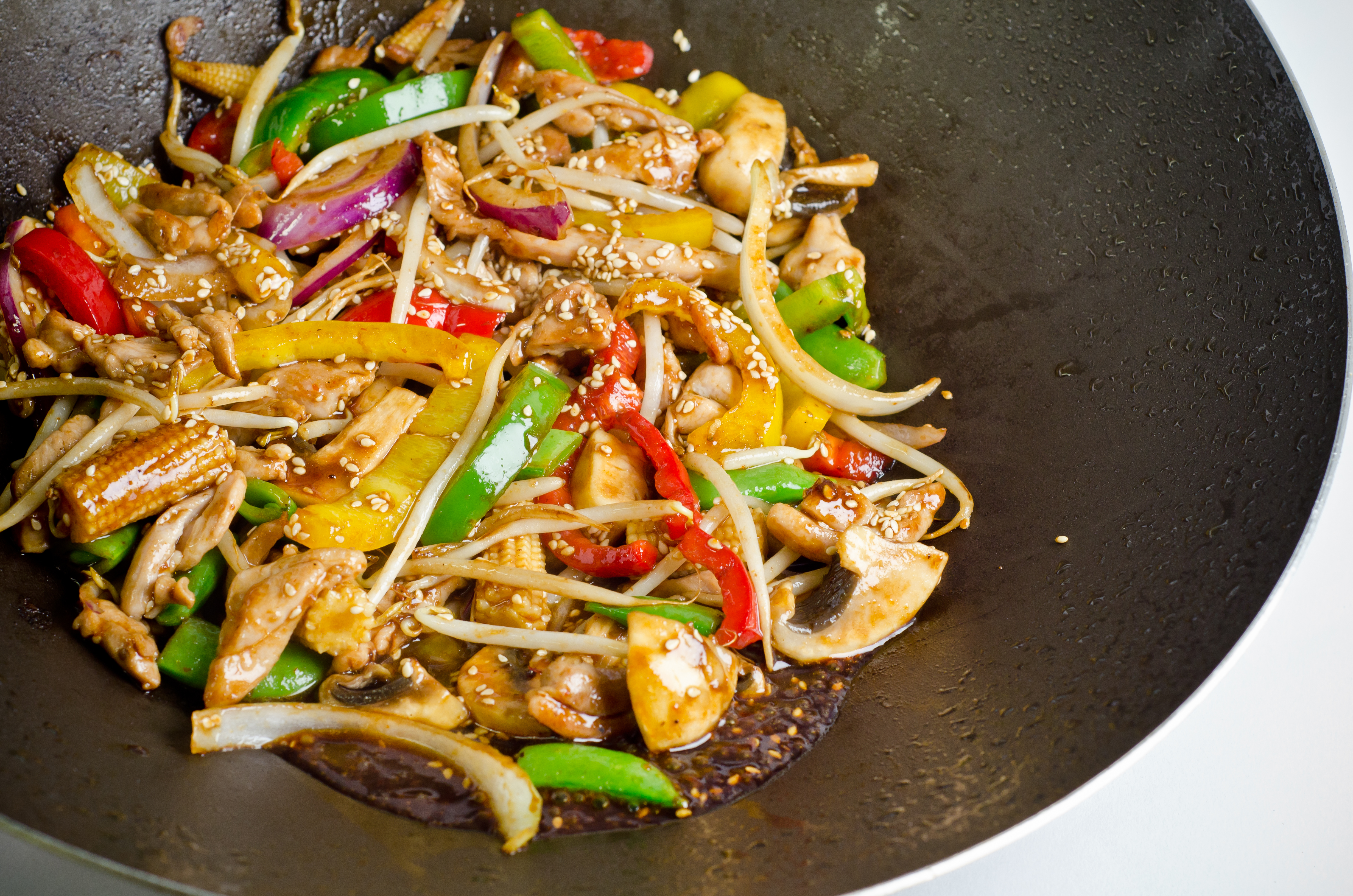 Sweet and sour vegetable cashew nut stir-fry