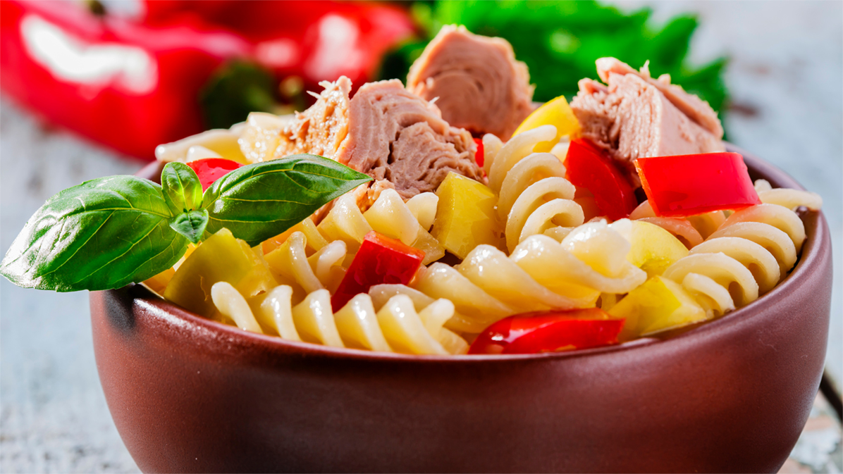 Hot pasta salad